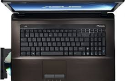 2e Hands mooie vlotte ASUS 17.3" laptop